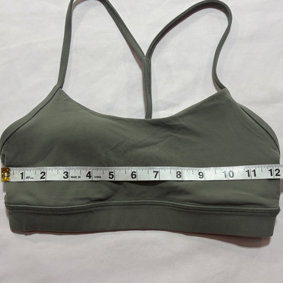 Lululemon sports bra size 6 - Picture 4 of 6